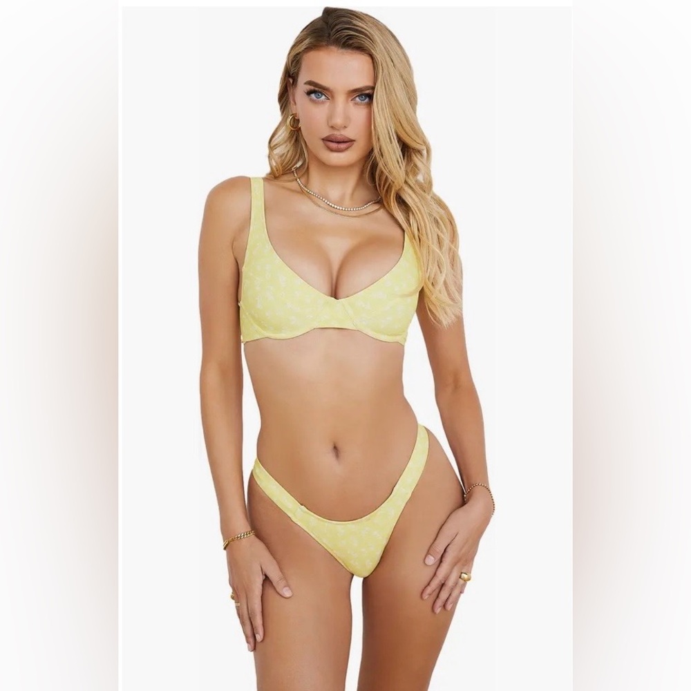 House of CB Mariposa Set NWT